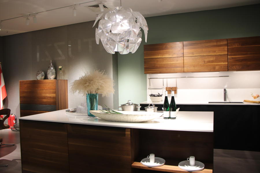 疫情打擊下，建材家居行業(yè)“預約式銷售” 將會逐步替代 “爆破式銷售”！(圖1)